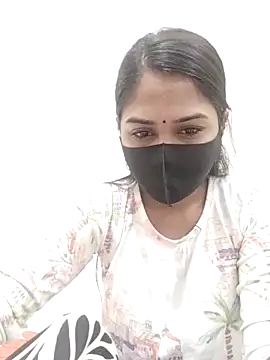 Green LaDY66 online show from November 28, 4:15 am