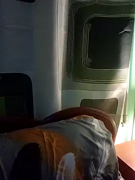 Esenia505 online show from November 26, 5:19 am