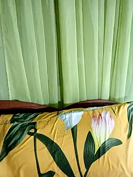 Esenia505 online show from February 27, 6:30 pm