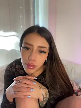 AshleyWinslow online show from May 3, 2:12 pm