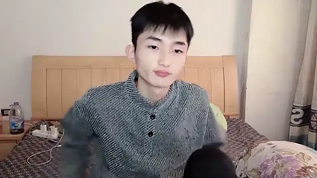 N228 online show from November 30, 8:18 am