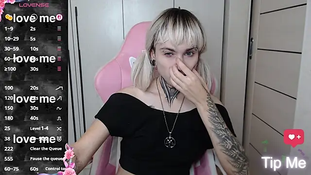 ElixabetANG online show from November 12, 7:13 pm