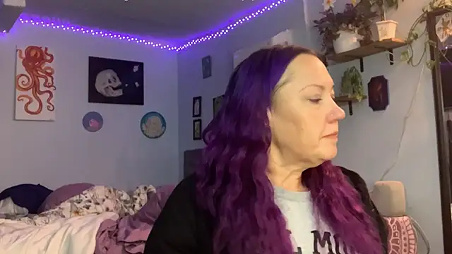 Snapshot of kristallic chatting on January 11, 3:06 pm kristallic online show from January 11, 3:06 pm