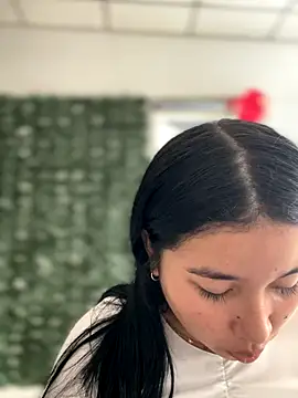 Vickybon online show from November 19, 7:25 pm