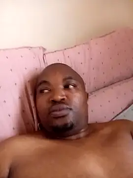 Snapshot of Amolisious chatting on February 14, 8:44 am Amolisious online show from February 14, 8:44 am