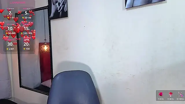 Flor Gil online show from March 18, 3:31 am