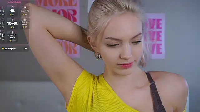 VetaManhardt online show from March 8, 10:24 pm