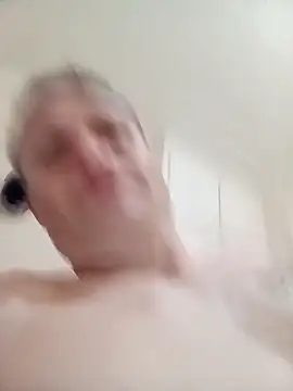 Caliguy36 online show from November 24, 8:19 pm