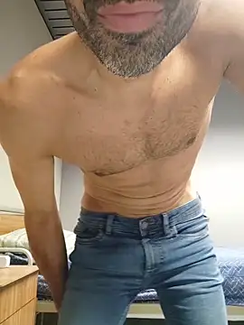 Snapshot of panco_pillo chatting on March 16, 6:45 pm panco pillo online show from March 16, 6:45 pm