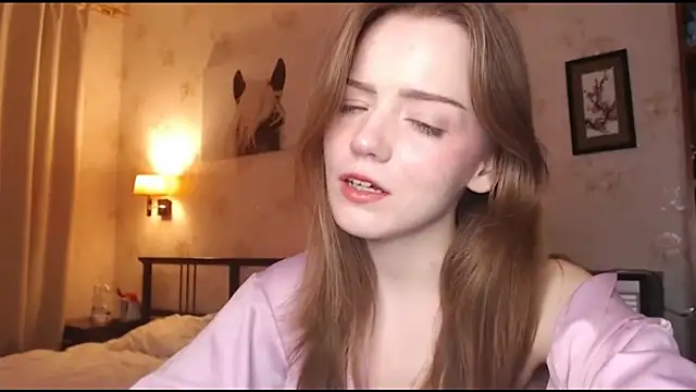 Snapshot of Olivia_Mennso chatting on October 30, 10:43 pm Olivia Mennso online show from October 30, 10:43 pm