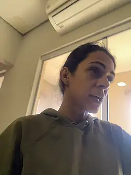 Snapshot of sabrinaneves chatting on June 21, 3:47 pm sabrinaneves online show from June 21, 3:47 pm