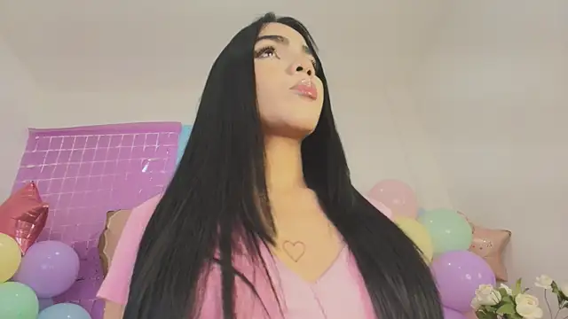 Snapshot of roxana_scott1 chatting on March 31, 3:52 am roxana scott1 online show from March 31, 3:52 am