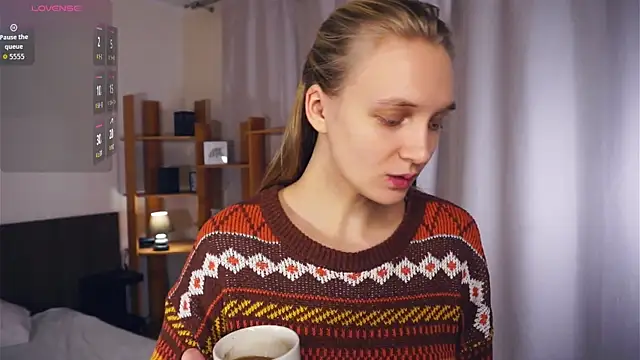 DierdreJacobsohn online show from December 20, 6:42 am