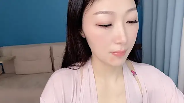 ella55-- online show from March 28, 1:16 am