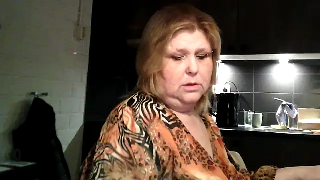 Sylviastar46 online show from March 10, 8:14 pm