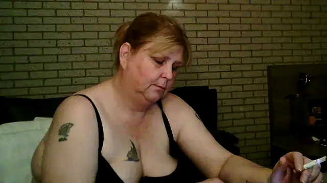 Sylviastar46 online show from April 8, 8:09 pm
