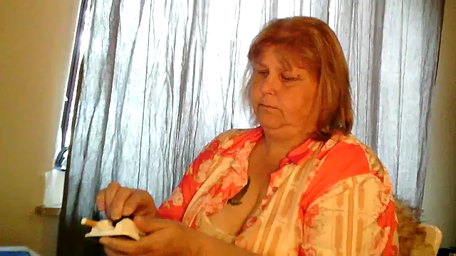 Sylviastar46 online show from June 12, 7:51 am