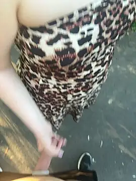 Teeny-Slut18 online show from May 22, 5:51 pm