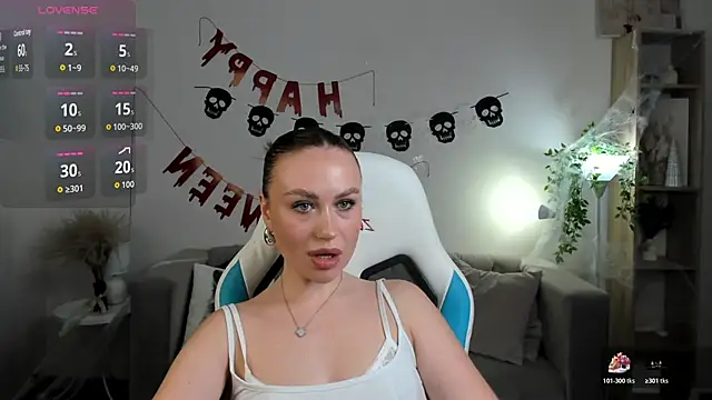 Adele Rage online show from October 31, 11:11 am