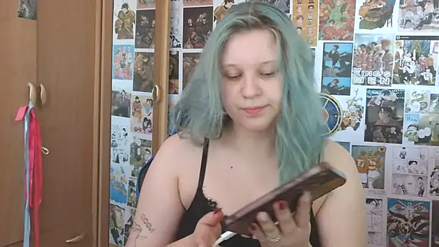 FoxPlayXX online show from June 26, 9:25 am