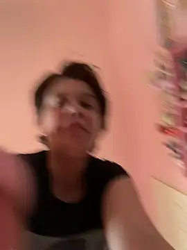 Carolineisback online show from March 22, 2:53 pm