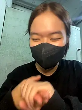 BUNNY050465 online show from November 17, 4:13 pm