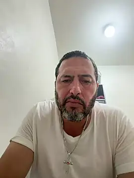 ezrah23 online show from March 30, 5:19 am