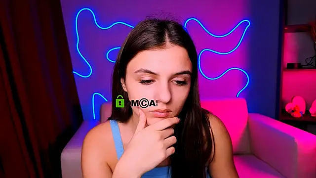 Snapshot of lisa_dark_ chatting on December 2, 2:12 pm lisa dark online show from December 2, 2:12 pm