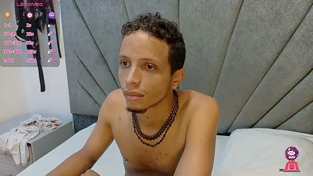 Snapshot of DamianandEva chatting on March 26, 1:28 pm DamianandEva online show from March 26, 1:28 pm