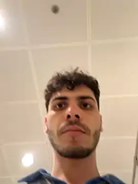 Snapshot of ZAminn6789 chatting on February 23, 7:50 am ZAminn6789 online show from February 23, 7:50 am