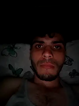 Snapshot of ZAminn6789 chatting on April 1, 6:49 pm ZAminn6789 online show from April 1, 6:49 pm