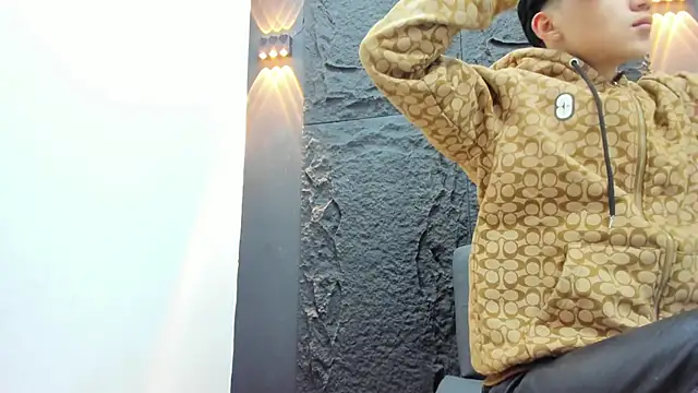 Snapshot of JULII_RICO1 chatting on April 1, 12:50 pm JULII RICO1 online show from April 1, 12:50 pm