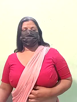 Snapshot of tamil_Nithya_J chatting on March 3, 6:36 pm tamil Nithya J online show from March 3, 6:36 pm