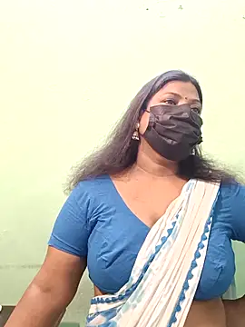 Snapshot of tamil_Nithya_J chatting on March 4, 9:37 am tamil Nithya J online show from March 4, 9:37 am