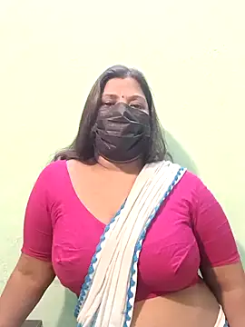 Snapshot of tamil_Nithya_J chatting on March 31, 11:10 am tamil Nithya J online show from March 31, 11:10 am