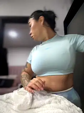 Natural BIGASS Nina online show from November 24, 10:04 am