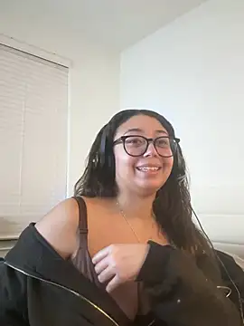 Snapshot of minha_baby chatting on February 15, 7:51 am minha baby online show from February 15, 7:51 am