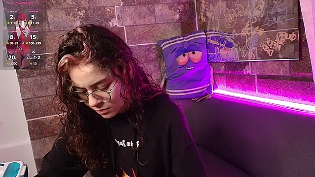 ravensinferno online show from November 20, 8:08 pm