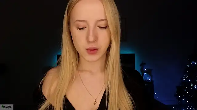 adele armass online show from December 17, 9:21 pm