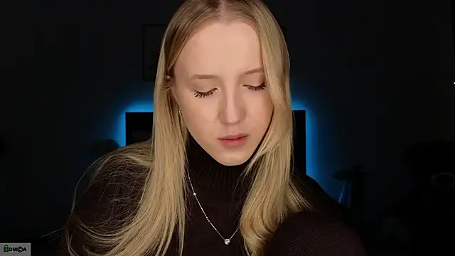 adele armass online show from February 1, 9:02 pm