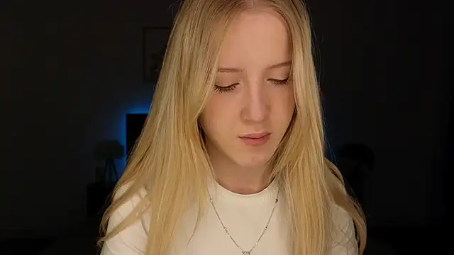 adele armass online show from May 3, 8:59 pm