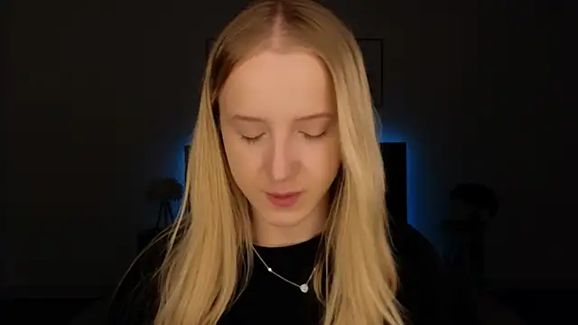 adele armass online show from May 7, 8:47 pm