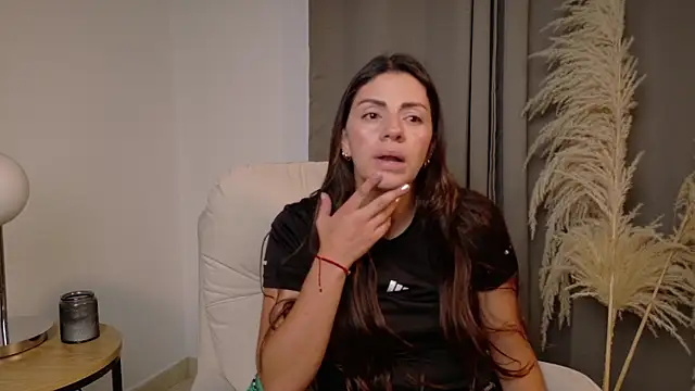 SeleneNova online show from May 21, 3:30 pm