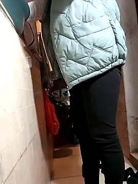 Snapshot of Drizzle-Rian chatting on January 11, 1:05 pm Drizzle-Rian online show from January 11, 1:05 pm