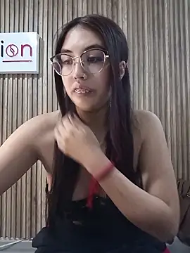 Valk submissive online show from May 9, 5:12 am