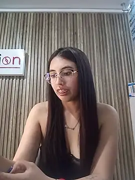 Valk submissive online show from May 15, 4:41 am