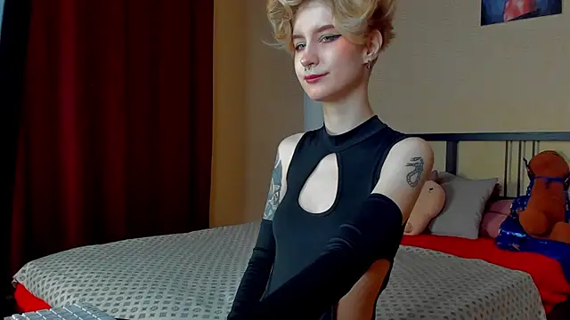 Angel Julles online show from November 3, 1:08 am