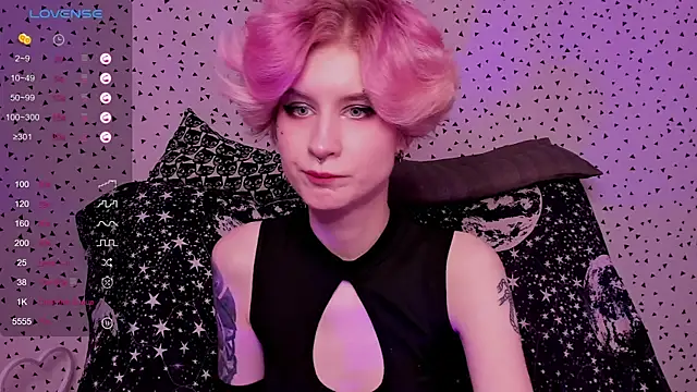 Snapshot of Angel_Julles chatting on May 16, 2:05 pm Angel Julles online show from May 16, 2:05 pm