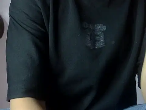 payalsingh06 online show from November 3, 4:08 pm