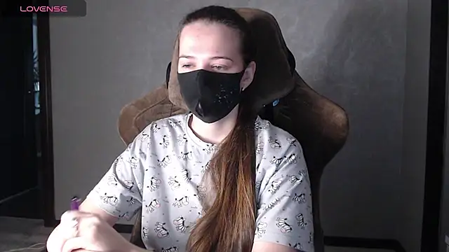 ZlatoslavaLo online show from November 26, 6:47 am